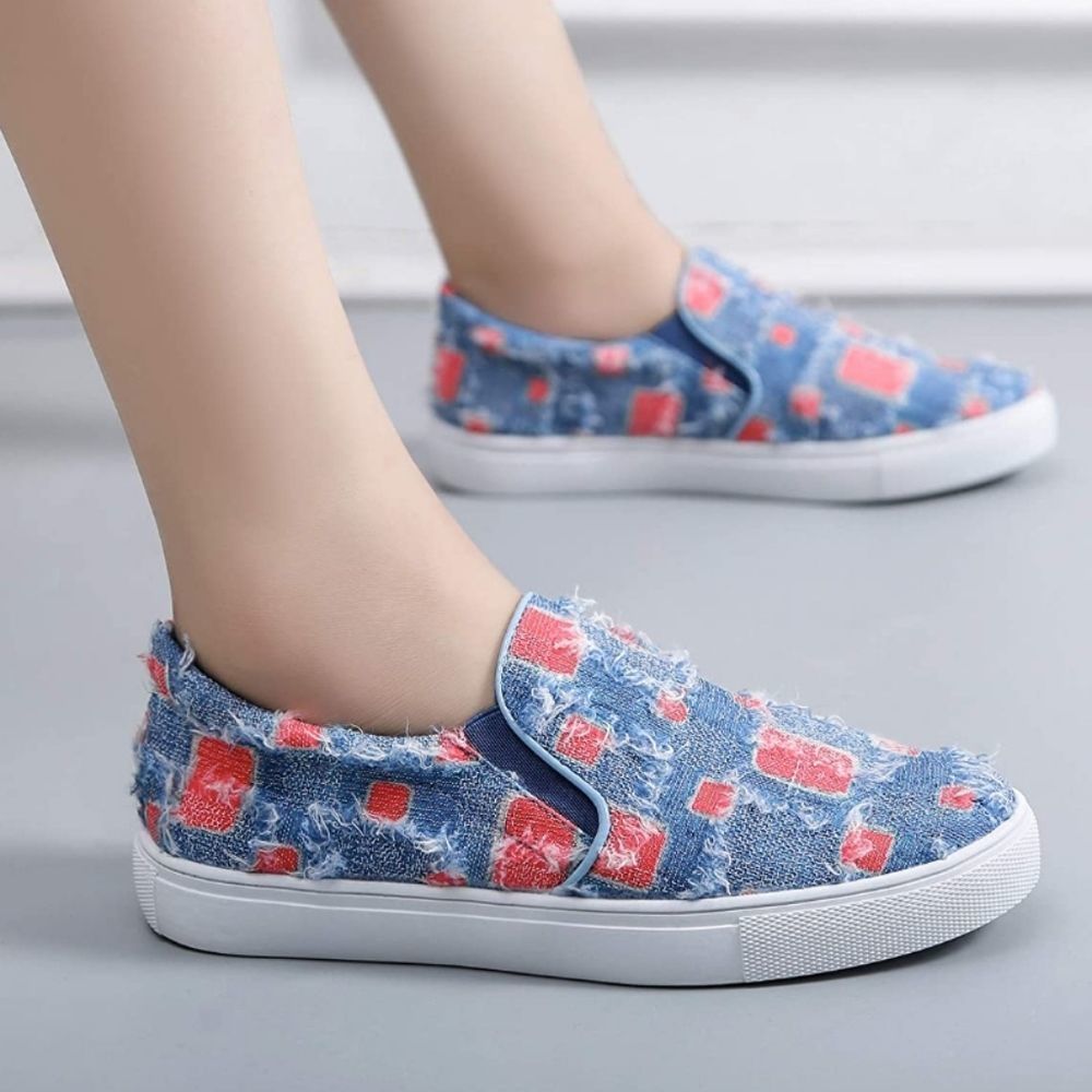 KNEABORN slip on patchwork shoes red and blue size 8